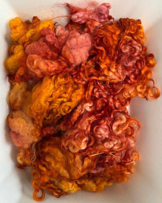 Dyed Cloud - Border Leicester 213 - DISCOUNTED